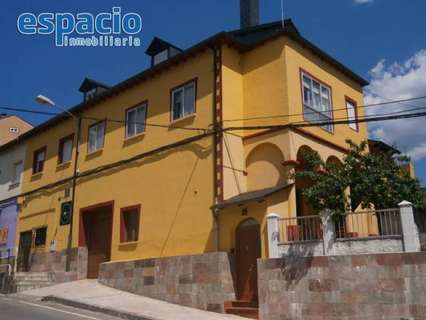 Casa en venta en Vega de Espinareda
