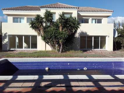 Chalet en venta en Estepona