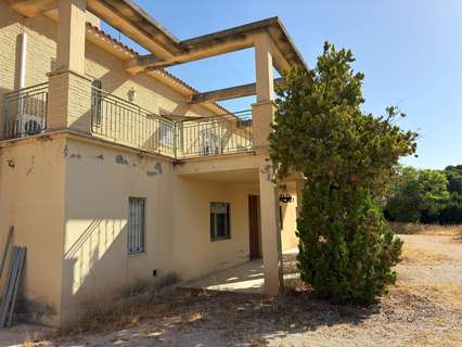 Chalet en venta en Elche/Elx rebajado