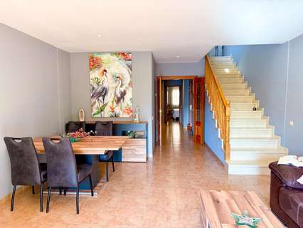 Casa en venta en Montcada i Reixac rebajada