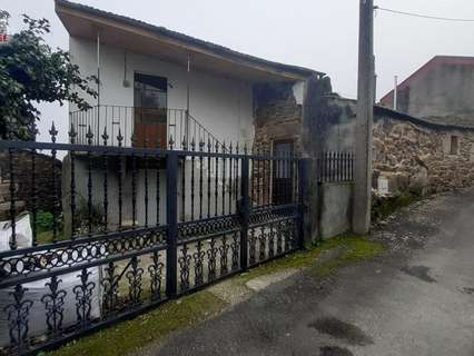 Casa en venta en Cenlle, rebajada