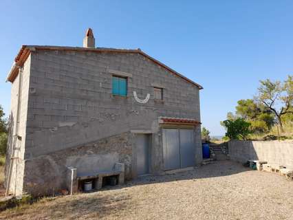 Casa rústica en venta en Ascó, rebajada