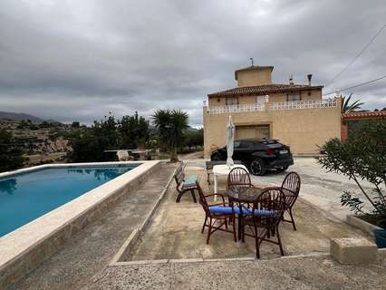 Chalet en venta en Relleu