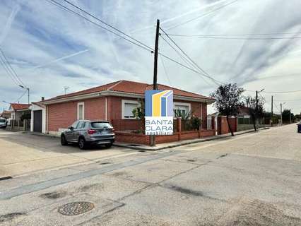 Chalet en venta en Villaralbo