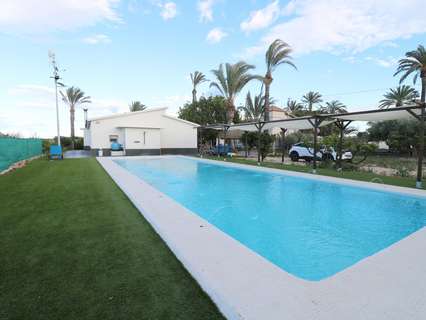 Chalet en venta en Elche/Elx rebajado