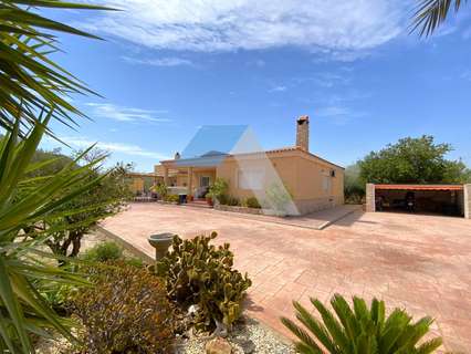 Chalet en venta en Alicante