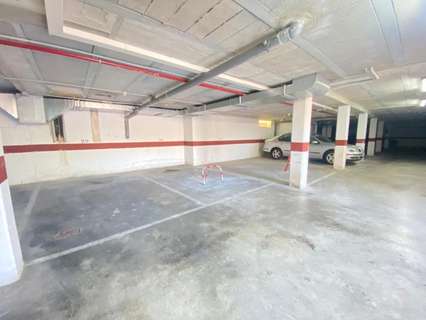 Plaza de parking en venta en San Isidro