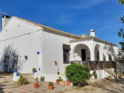 Casa rústica en venta en Lucena rebajada