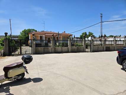 Casa rústica en venta en Lucena
