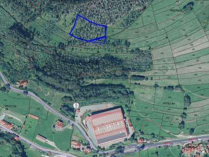 Parcela en venta en Pravia