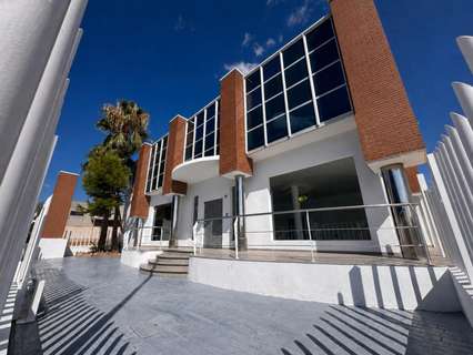 Local comercial en alquiler en Lucena