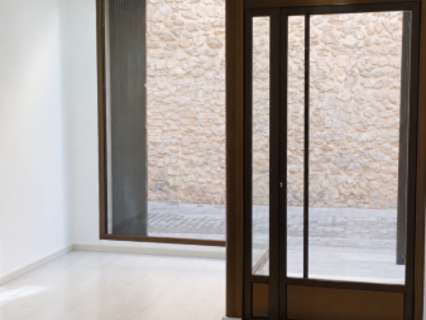 Local comercial en alquiler en Lucena
