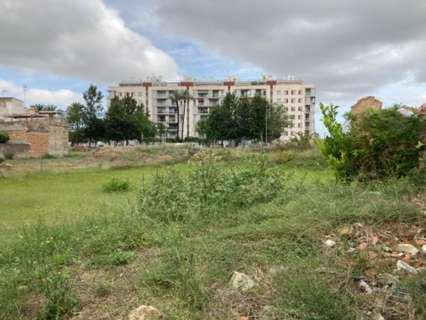Parcela urbana en venta en Carcaixent