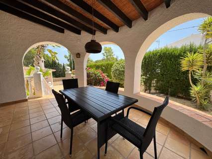 Villa en venta en Benissa zona Playa Cala Baladrar rebajada