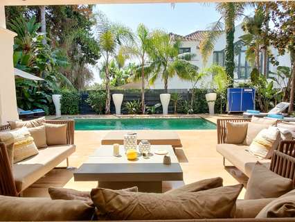 Villa en venta en Marbella zona Milla de Oro, rebajada