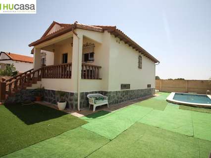 Chalet en venta en Burguillos de Toledo