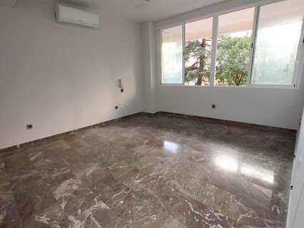 Oficina en venta en Badajoz