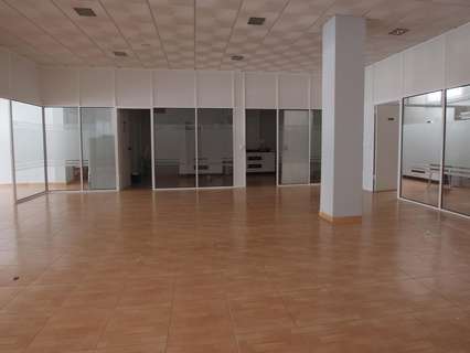 Local comercial en venta en Montijo