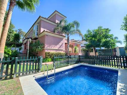 Villa en venta en Marbella zona Nueva Andalucía, rebajada