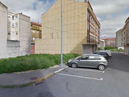 Parcela urbana en venta en Noia