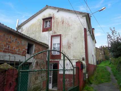 Casa en venta en Outes zona Mosteiro