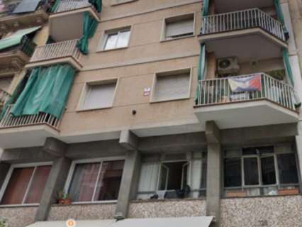 Local comercial en venta en Barcelona zona Sants-Montjuic