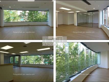 Oficina en alquiler en Barcelona zona Les Corts