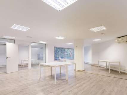 Oficina en alquiler en Barcelona zona Les Corts