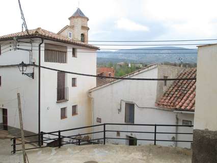 Casa en venta en Riodeva zona Riodeva