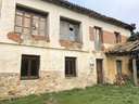 Casa en venta en Valle de Valdelucio Renedo de la Escalera