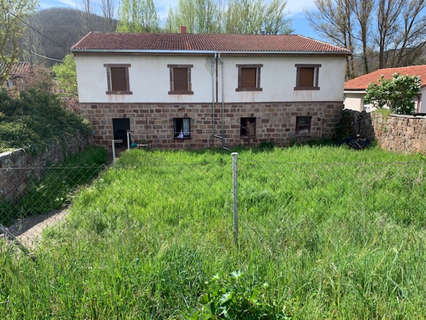 Casa en venta en Valderredible zona Villanueva de la Nía