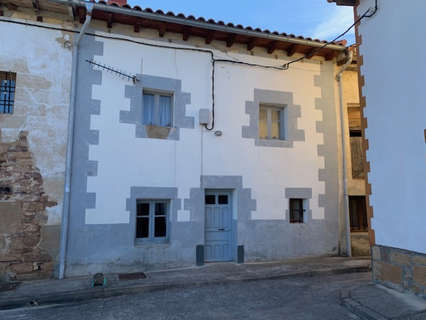 Casa en venta en Aguilar de Campoo zona Villavega de Aguilar