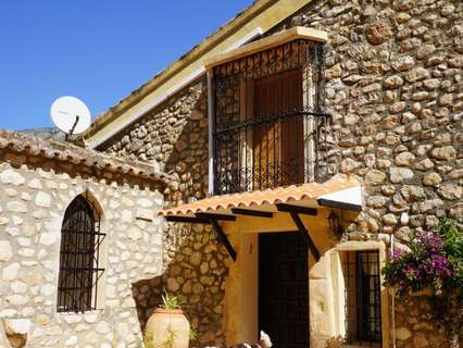 Casa rústica en venta en El Castell de Guadalest