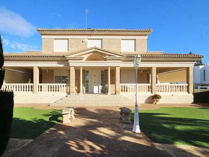 Chalet en venta en Torrent