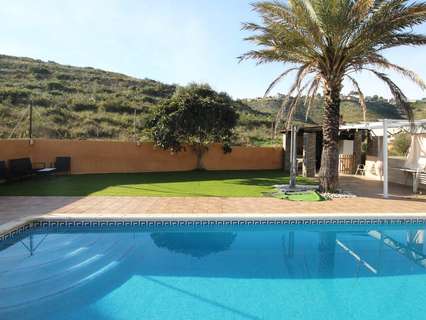 Chalet en venta en Chiva