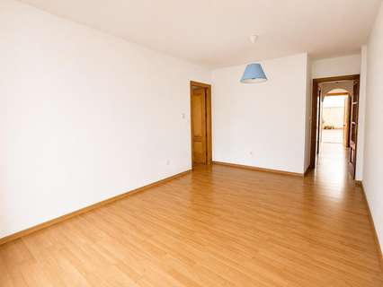 Piso en venta en La Zubia