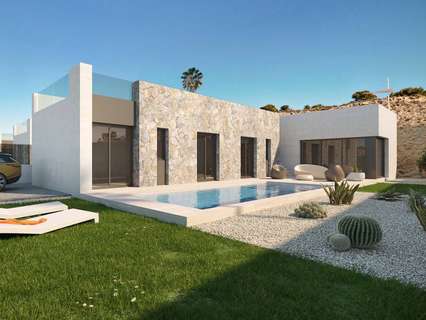 Villa en venta en Alicante zona La Finca Golf