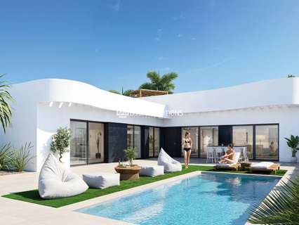 Villa en venta en Alicante zona La Finca Golf