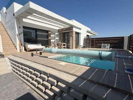 Villa en venta en Orihuela zona Vistabella Golf