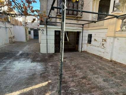 Chalet en venta en Lora del Río