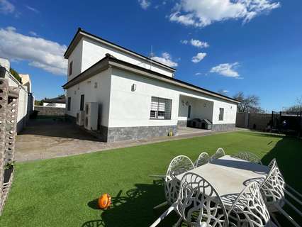 Chalet en venta en Dos Hermanas