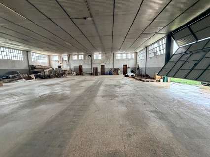 Nave industrial en venta en Fontanars dels Alforins