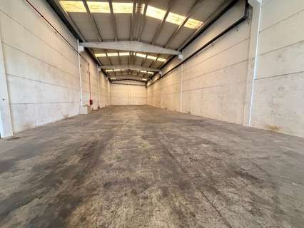 Nave industrial en venta en Albaida
