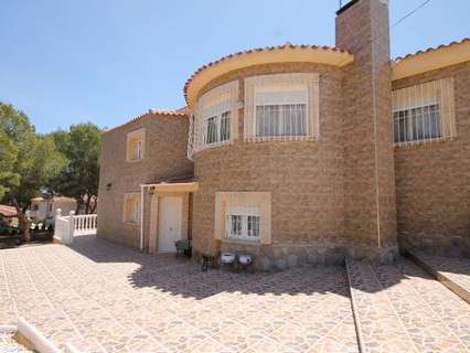 Villa en venta en Pilar de la Horadada