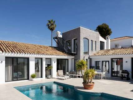 Villa en venta en Estepona