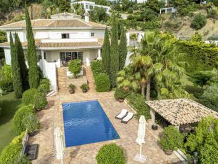 Villa en venta en Benahavís