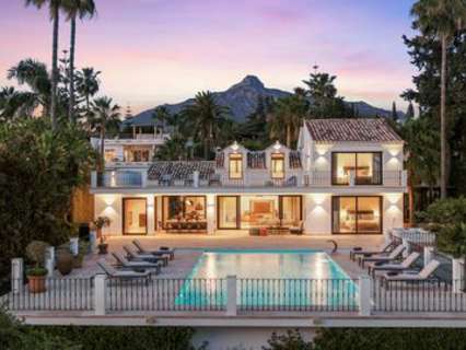 Villa en venta en Marbella