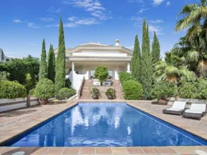 Villa en venta en Marbella