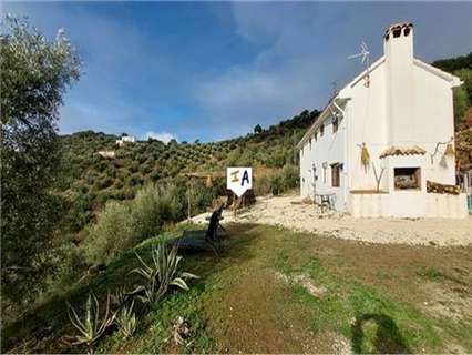 Casa en venta en Iznájar