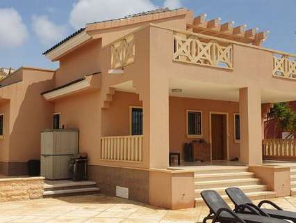 Villa en venta en Rojales